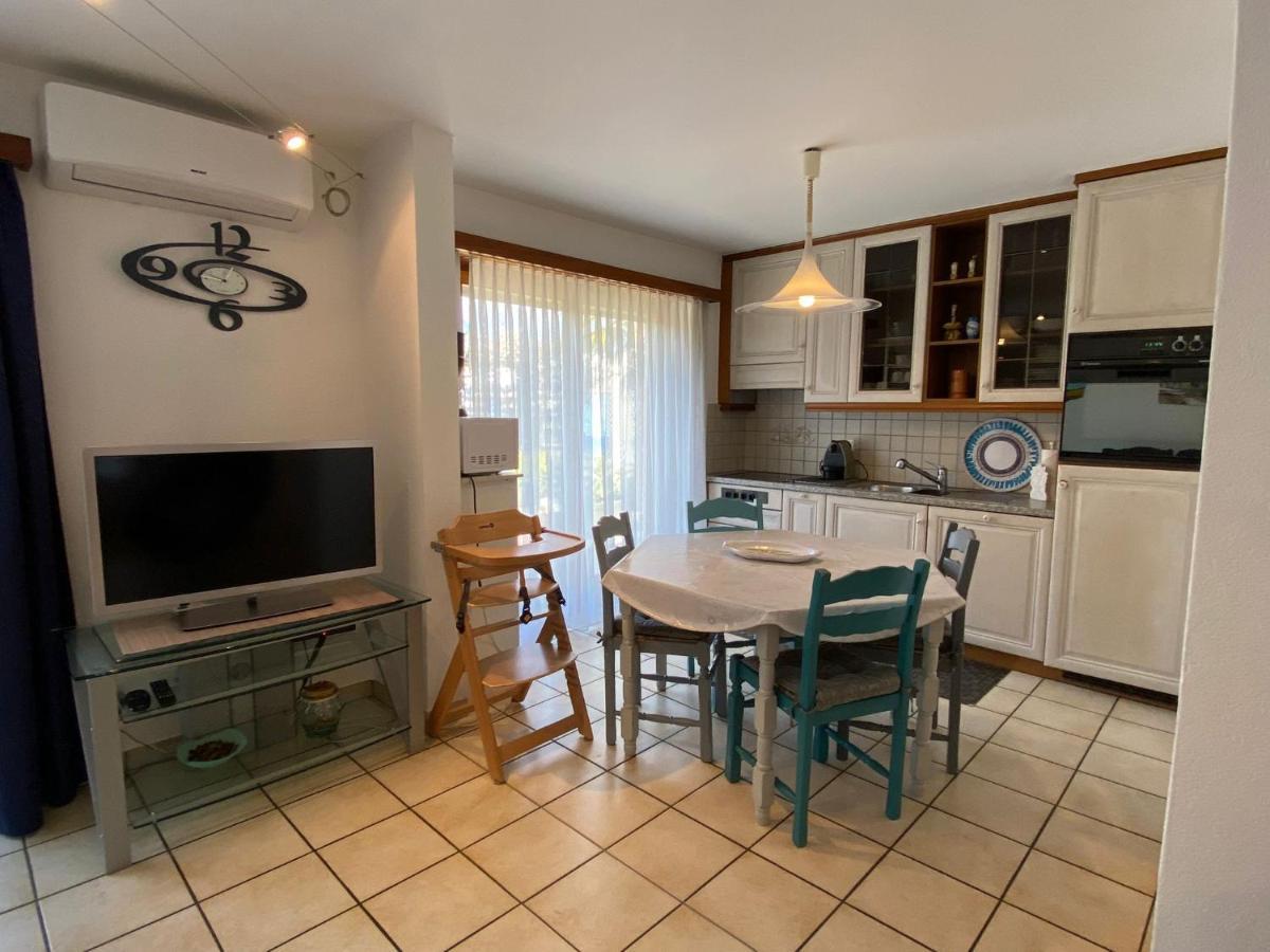 Casa Sheila Apartment Quartino Екстериор снимка